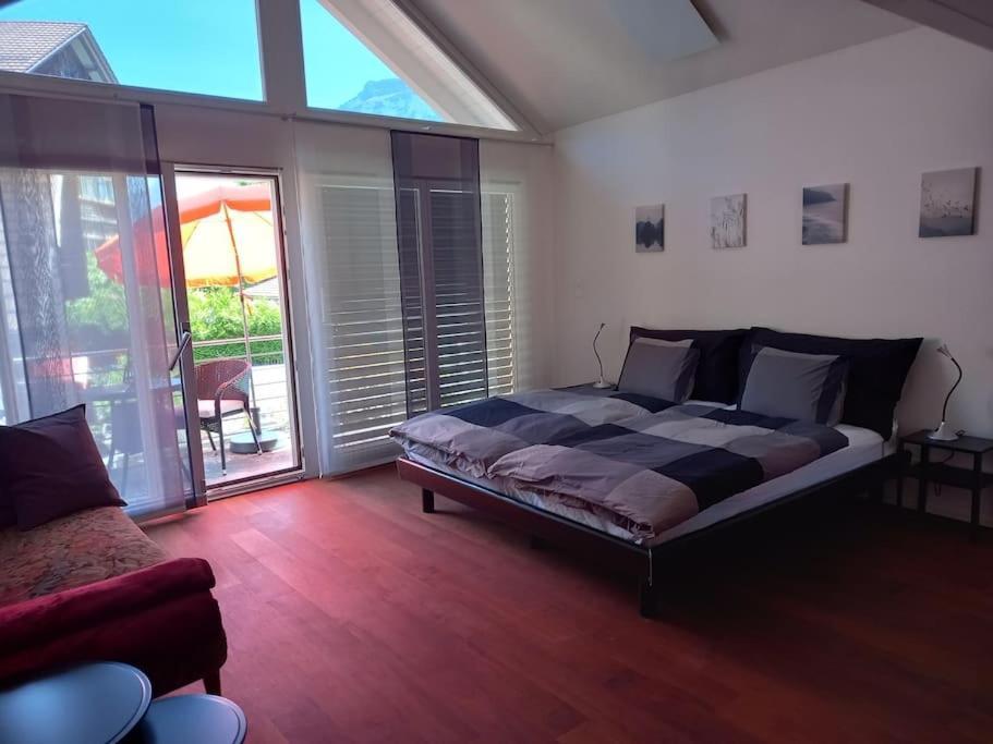 New.. Matten Central Family Suite, Sleeps 4 Matten bei Interlaken Extérieur photo